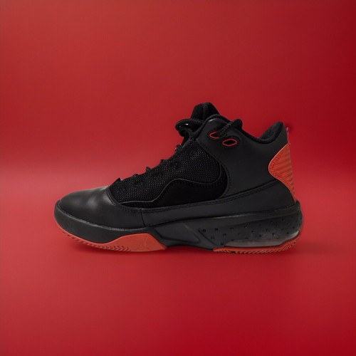 Nike Air Jordan Kids Max Aura 2 "Bred" Black/Red Basketball Shoes CK6636-060 - Bild 5 von 5