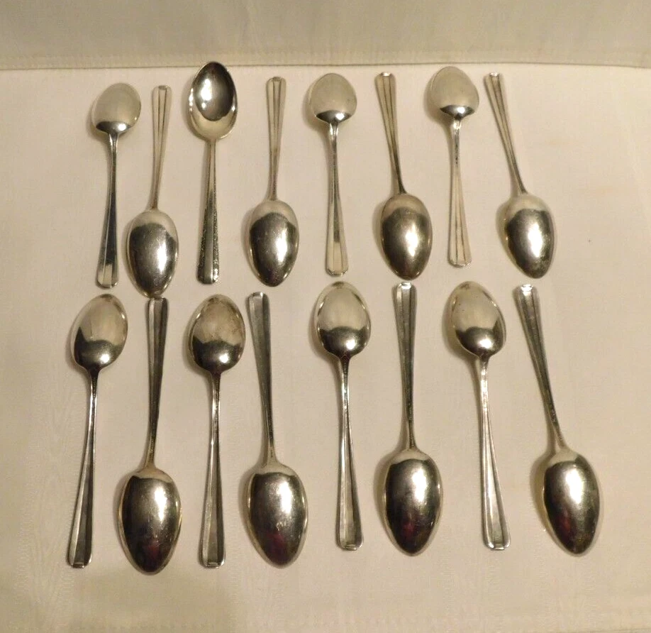 Juego de 12 cucharaditas antiguas de plata de ley TOWLE, 1 original Propietario Foto 3 de 4