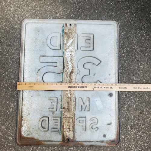 VINTAGE GESCHWINDIGKEITSBEGRENZUNGSSCHILD ENDE 35 MEILE GESCHWINDIGKEIT GEPRÄGT VERKEHRSSCHILD SAMMLERSTÜCK  - Bild 5 von 12