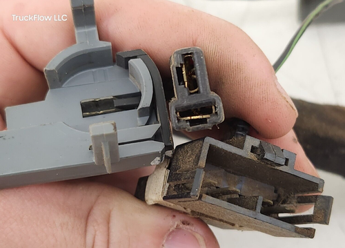 1995 DODGE RAM 2500 Cummins Dash Wiring Harness Power Window/Mirror PN#56020570 - Picture 5 of 23