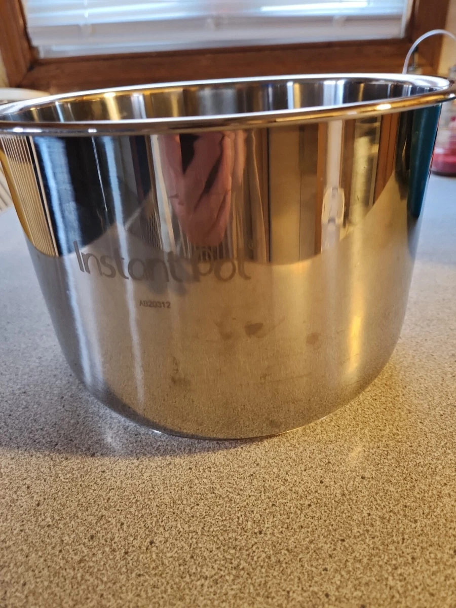 Instant Pot Replacement Stainless Steel 6 quart Bowl Pot Insert,  Preowned/Used