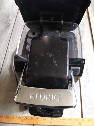Cafetera y jarra Keurig de una sola porción K-Cup, negra para repuestos - Imagen 4 de 6