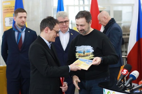 Envelope «Russian Warship go f**k Yourself» with cancalled + autographs RARE - Picture 13 of 15