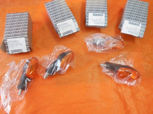 Flasher cpl. front+rear 4pc KTM LC4/EXC 5841402500030  5841402600030 - Bild 4 von 4