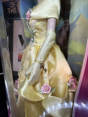 Disney Beauty and the Beast Princess Belle 16” Porcelain Keepsake Doll 2002 NIB - Picture 6 of 12