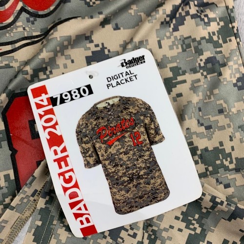 Badger Sport Shirt Mens Large Green Camo Pirates #8 Digital Placket Sample NWT - Picture 4 of 14