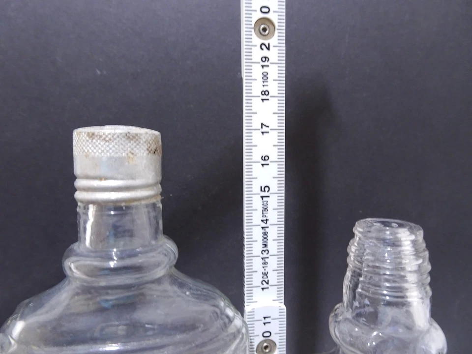 J2tGPJ - 2 x antike 4711 Kölnisch Wasser Glas Flasche - Vintage - Reklame - Bild 4 von 4