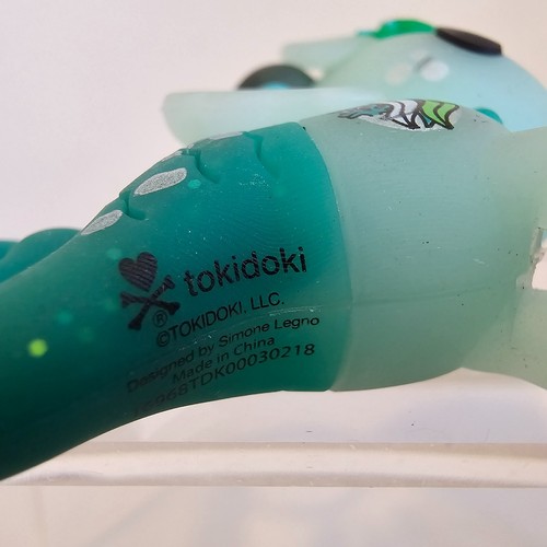 Tokidoki Mermicorno grün Cerulean Schlüsselanhänger Anhänger heißes Thema Schildkröte 2,5" - Bild 9 von 9