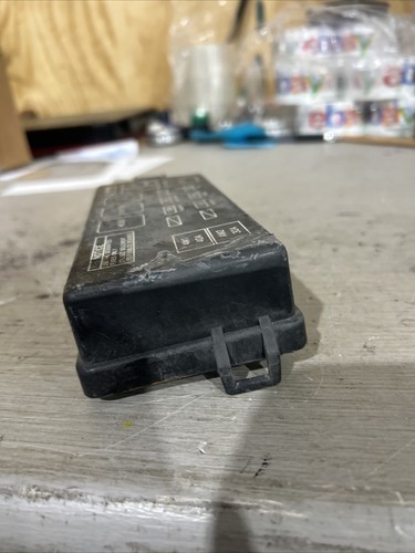 TOYOTA 4RUNNER Pickup Underhood Fuse Relay Box Cover Lid OEM 82661-35350 - Picture 6 of 8