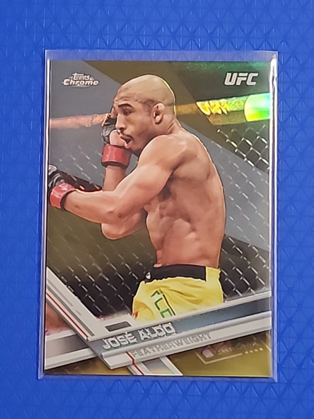 2017 Topps Chrome UFC - Jose Aldo #2 Gold Refractor /50