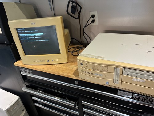 Vintage - Gateway 2000 P5-133 Computer - works boots to windows NT - Bild 10 von 14