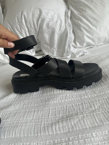 Marks & Spencer schwarze Leder-Riemchensandalen klobige Sohle Größe 7,5 weite Passform - Bild 11 von 16
