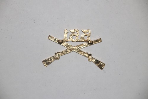 EXCELENTE COPIA WW2 EJÉRCITO DE EE. UU. 551er regimiento de infantería de paracaídas collar insignias oficial - Imagen 2 de 2