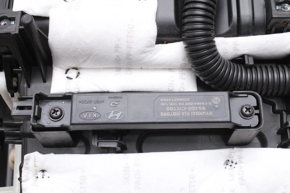 2023-2025 Kia Sportage Hybrid EX 1.6L HVAC Heater Blower Housing Box 97205-CH010 - Image 4 of 4