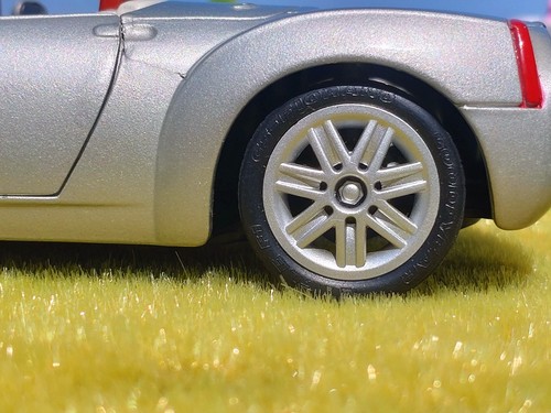 Plymouth pronto spyder / 1/24 Diecast Car / Maisto - Picture 17 of 18