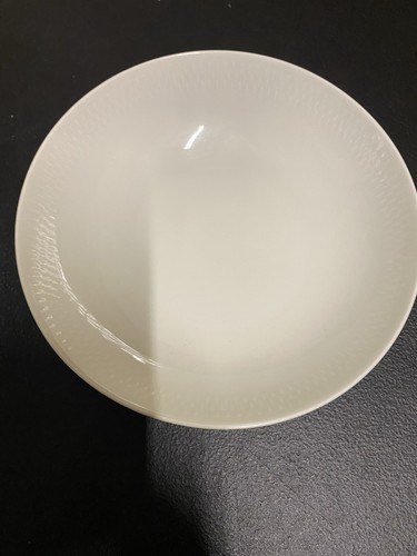 Royal Copenhagen White Fluted Bowls- 7.5” - Picture 1 of 4