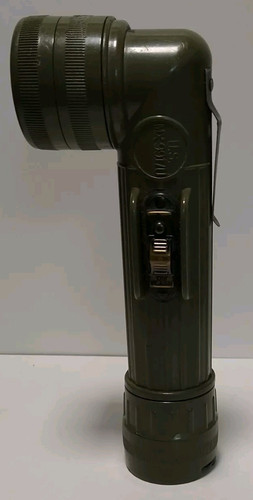 G.T. Price U.S. MX-991/U Vintage Vietnam era Army Flashlight - Picture 2 of 12