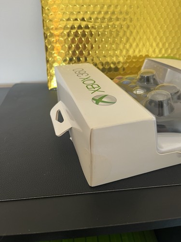 Xbox 360 Controller - Official - Top Sealed - Opened From Bottom, Used Once - Picture 3 of 13