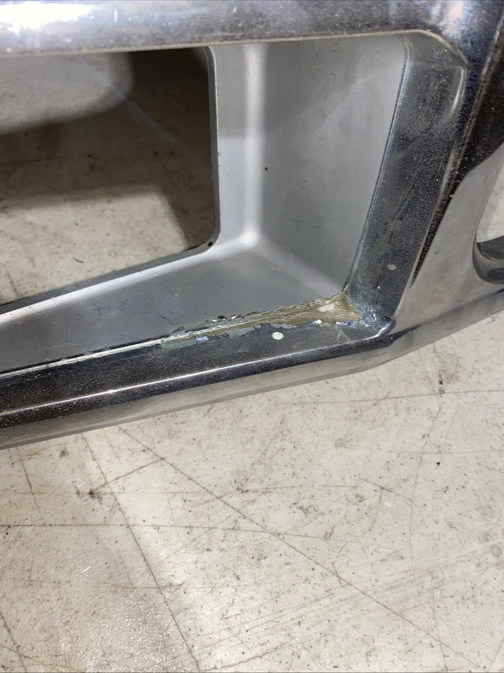 Chevrolet GMC G10 G20 G30 1978-1982 furgoneta pasajero derecho faro bisel Foto 3 de 4