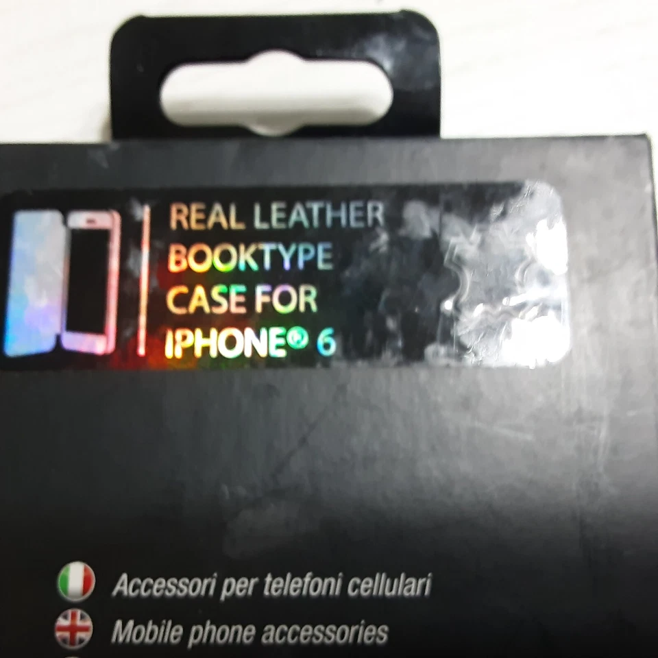 Scuderia FERRARI BERLINETTA Perforated Leather Hard Phone Case For iPhone 6 Plus - Image 4 of 4