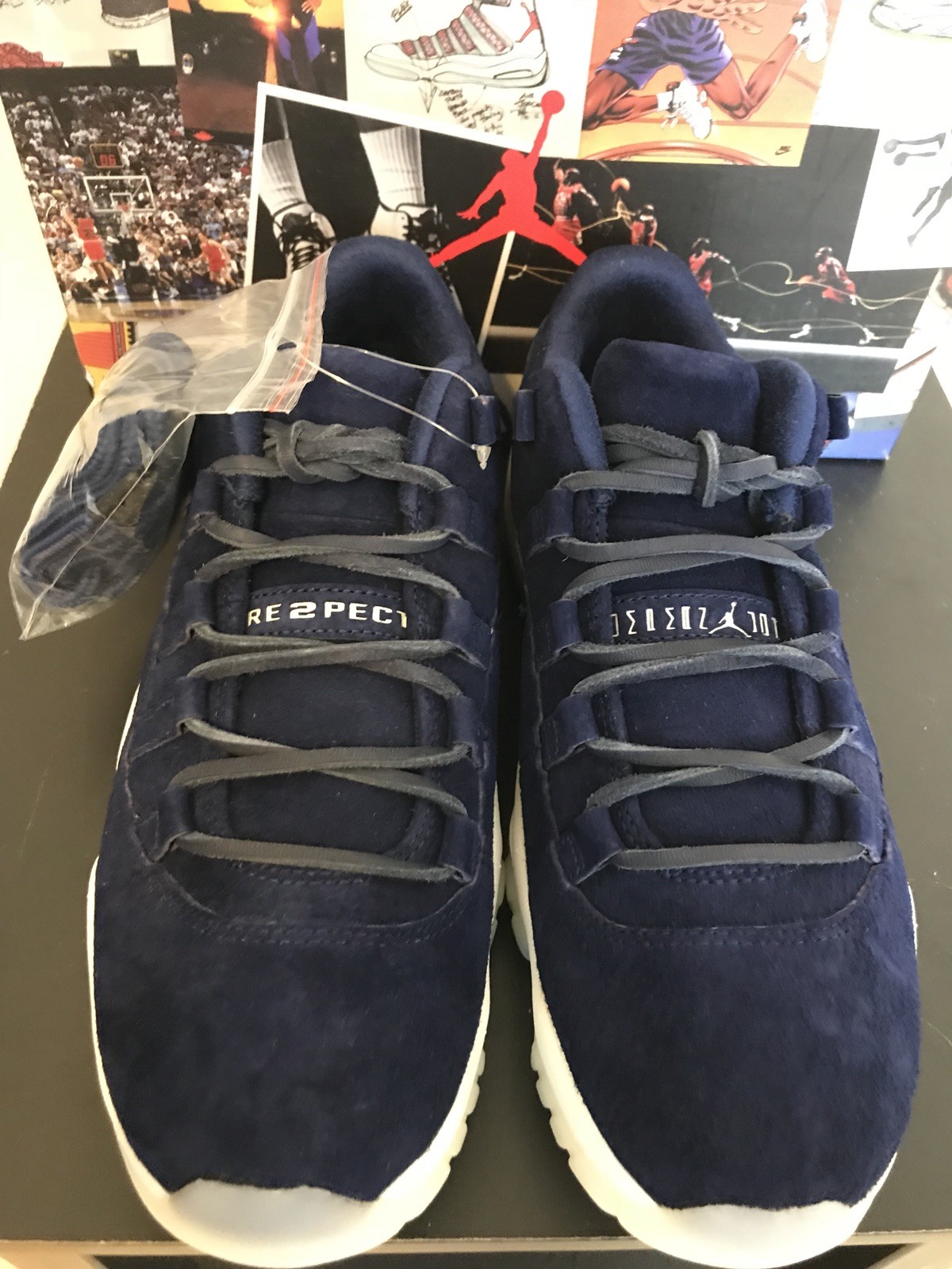 Nike air jordan 11 niedrigen niedrigen 11 retro - re2pect jeter Blau marine pe größe 8,5 empfang 847745 Nike air jordan 11 niedrigen niedrigen 11 retro - re2pect jeter Blau marine pe größe 8,5 empfang 847745