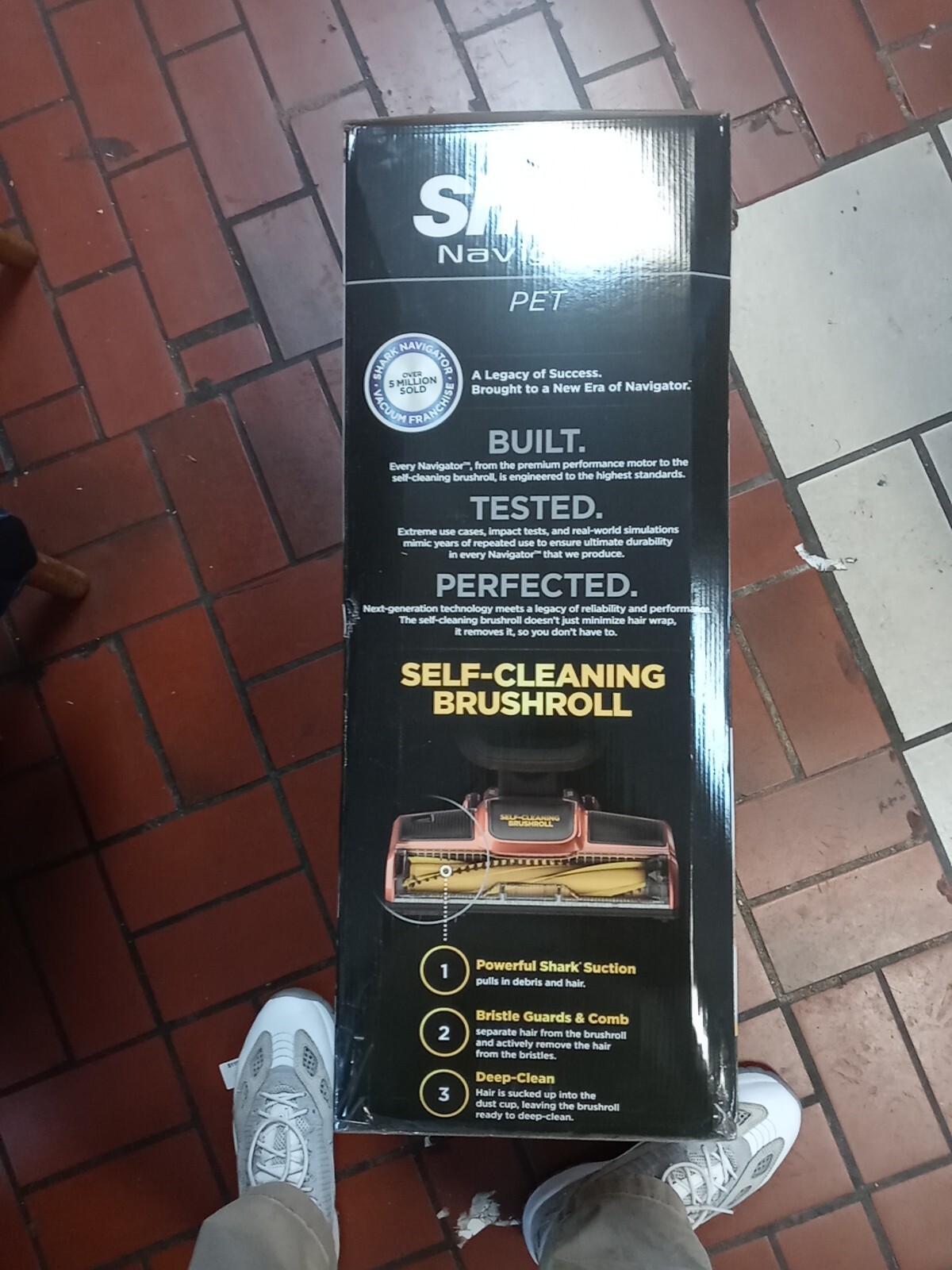 Shark Navigator (ZU60) Corded SelfCleaning Brushroll Pet Upright