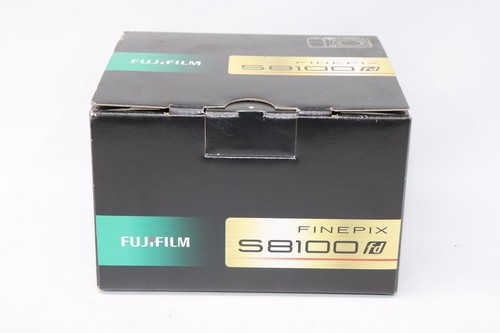 Fujifilm S8100FD FinePix S Series 10, megapixel fotocamera digitale nuova - Foto 17 di 18