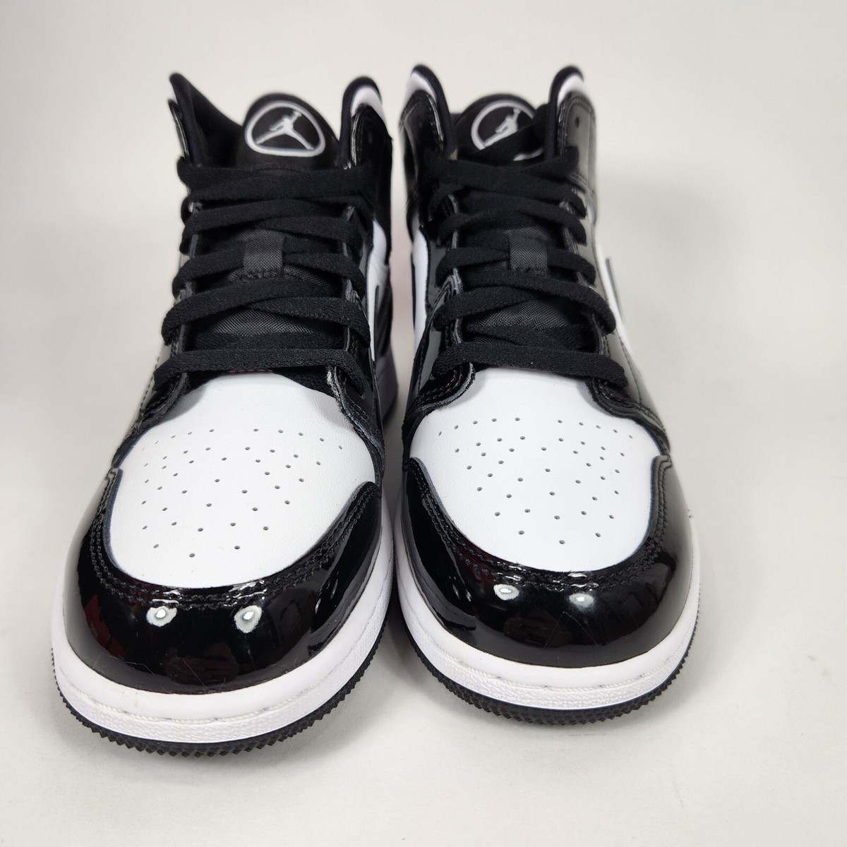 Air Jordan 1 Mid (GS) ホワイト/ブラック 6Y Air Jordan 1 Mid (GS) Big Kids' Shoes Black-White