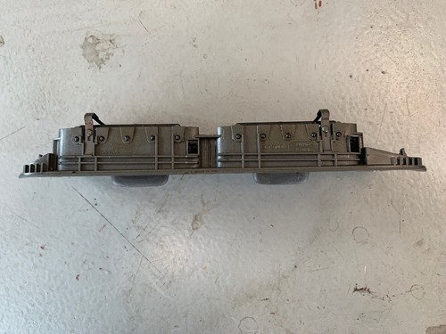 1998-2000 VOLVO C70 S70 V70 CENTER DASH AC VENT GRILLE 9481651 OEM - Picture 9 of 11