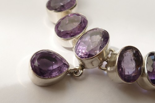 schweres Collier 20 große geschliffene Amethyste 925 Silber Juwelierarbeit - Bild 2 von 5
