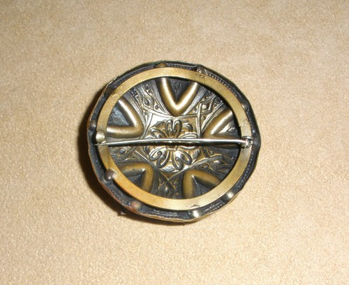 Broche eduardiano redondo escarabajo escarabajo década de 1910 con cabujón de vidrio rojo rubí - Imagen 7 de 8