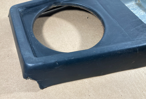 Opel GT 1968-1973 Center Console Shift Shifter Ashtray Bezel 1969 1970 1971 1972 - Picture 9 of 17