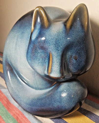 Vintage Ross Blue Ceramic Cat Figurine - Picture 1 of 7