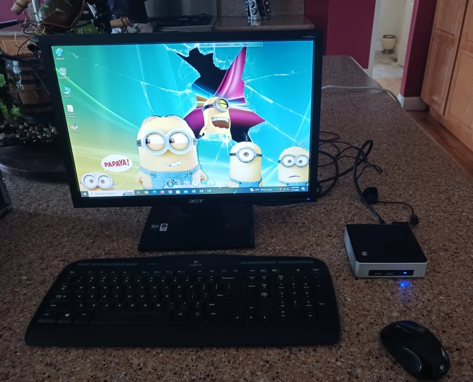 Intel NUC NUC6I3SYK Mini PC i3-6100U @ 2.30GHz 8GB RAM 64GB SSD WIN10 - Imagem 4 de 4