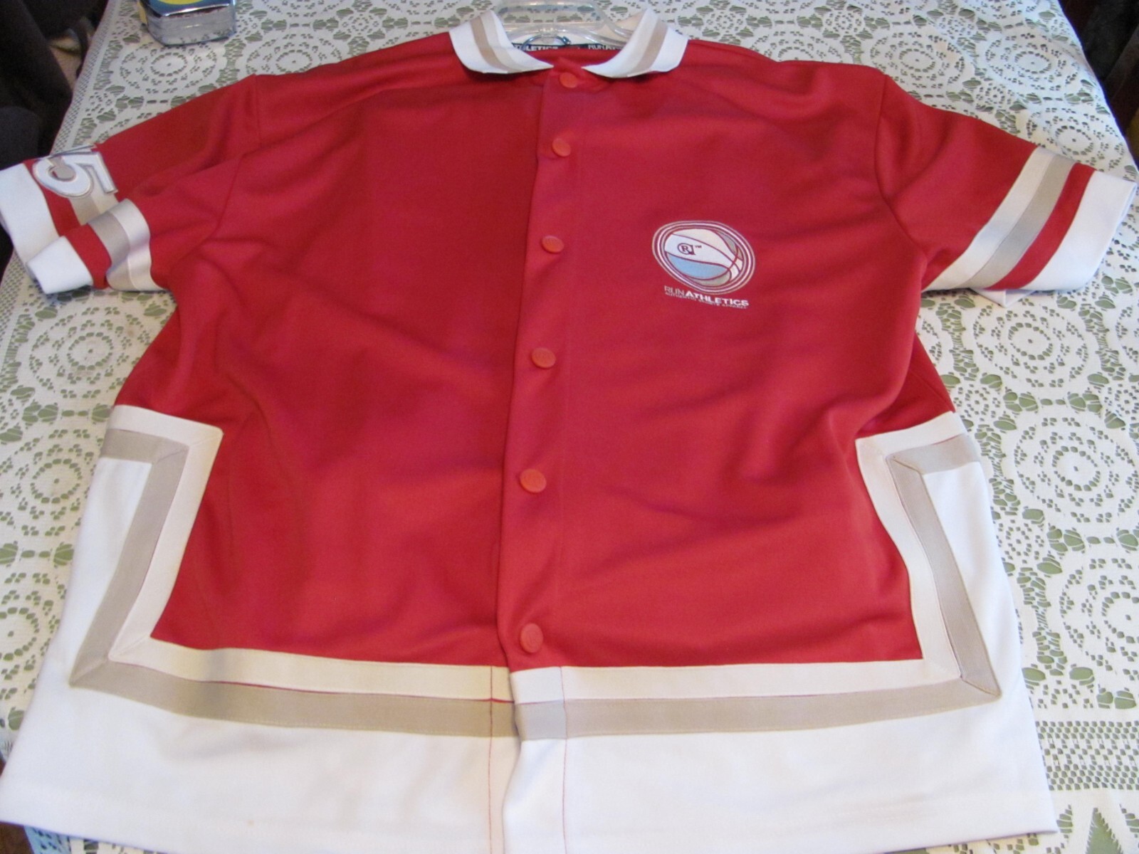 Picture 1 of 20