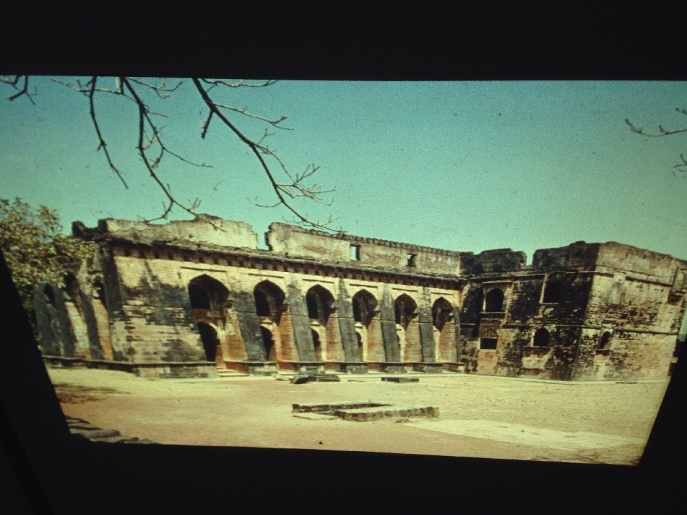 Picture 5 of 9