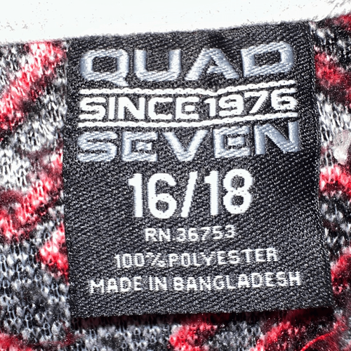 Quad Seven Red and Black Fleece Hooded Pullover | Boys Size 16/18 - Picture 8 of 9
