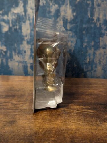 BEN 10 NRG Gold Action Figure Bandai Cartoon Network Boxed - Ultimate Alien - Picture 2 of 5