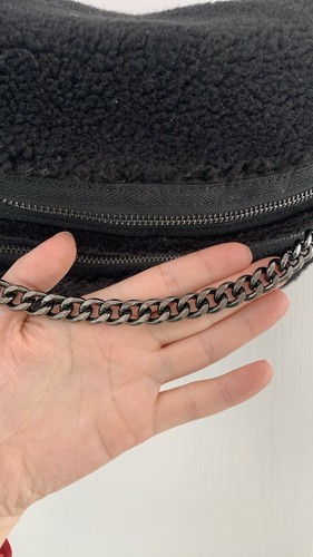 DKNY Black JUMBO Sherpa Belt Bag / Fanny Pack - Picture 5 of 18