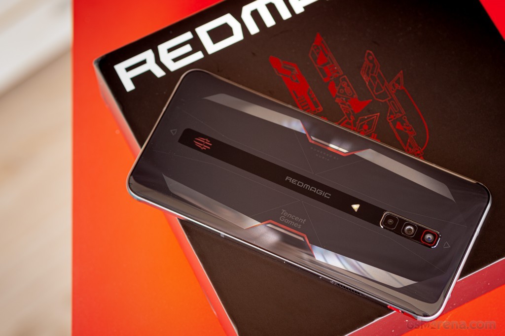 中兴 nubia RedMagic 6 6.8
