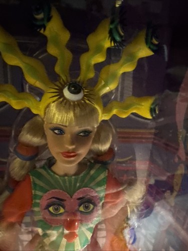 Mattel Creations Barbie x Keiichi Tanaami Tokyo bambola giapponese edizione limitata - Foto 2 di 24