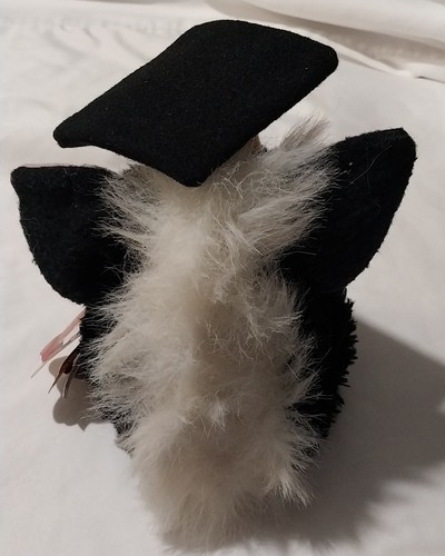 1998 Limited Edition Graduation Furbie with tag Model 70-886 - Picture 3 of 4