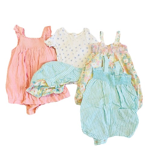 David Jones Girls Clothing Bundle X5 Size 1 (12-18 Months) Hat Romper T-Shirt - Picture 1 of 12