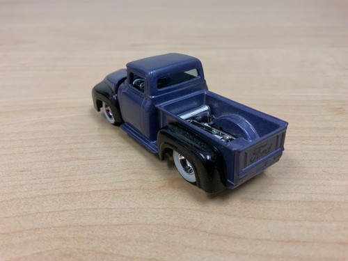 2007 Hot Wheels Ultra Hots Purple Custom ‘56 Ford Pickup w/ Real Riders NM Loose - Picture 3 of 8