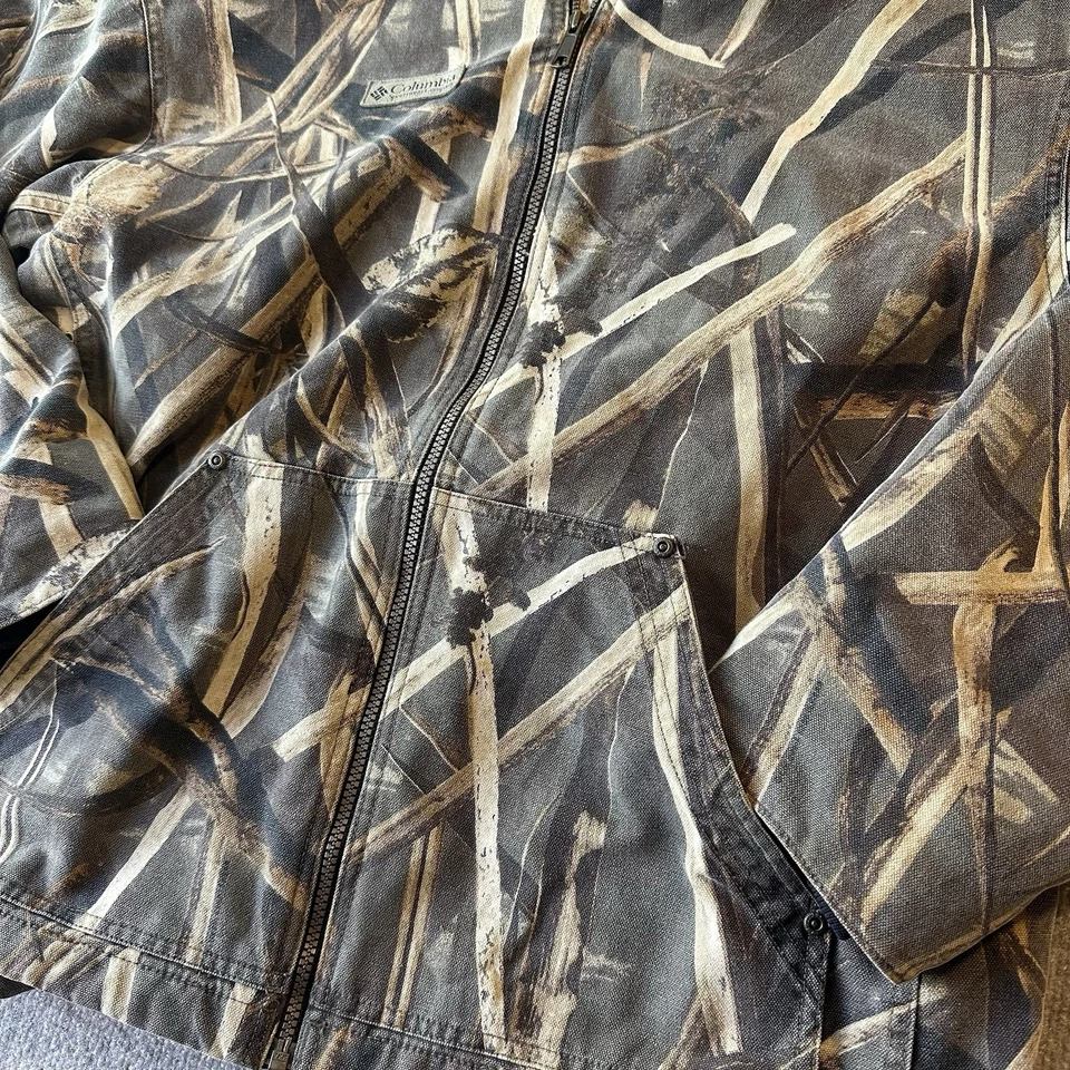 Colombia PFG Wild Cast Camp Jacket Size Large - Image 2 of 4