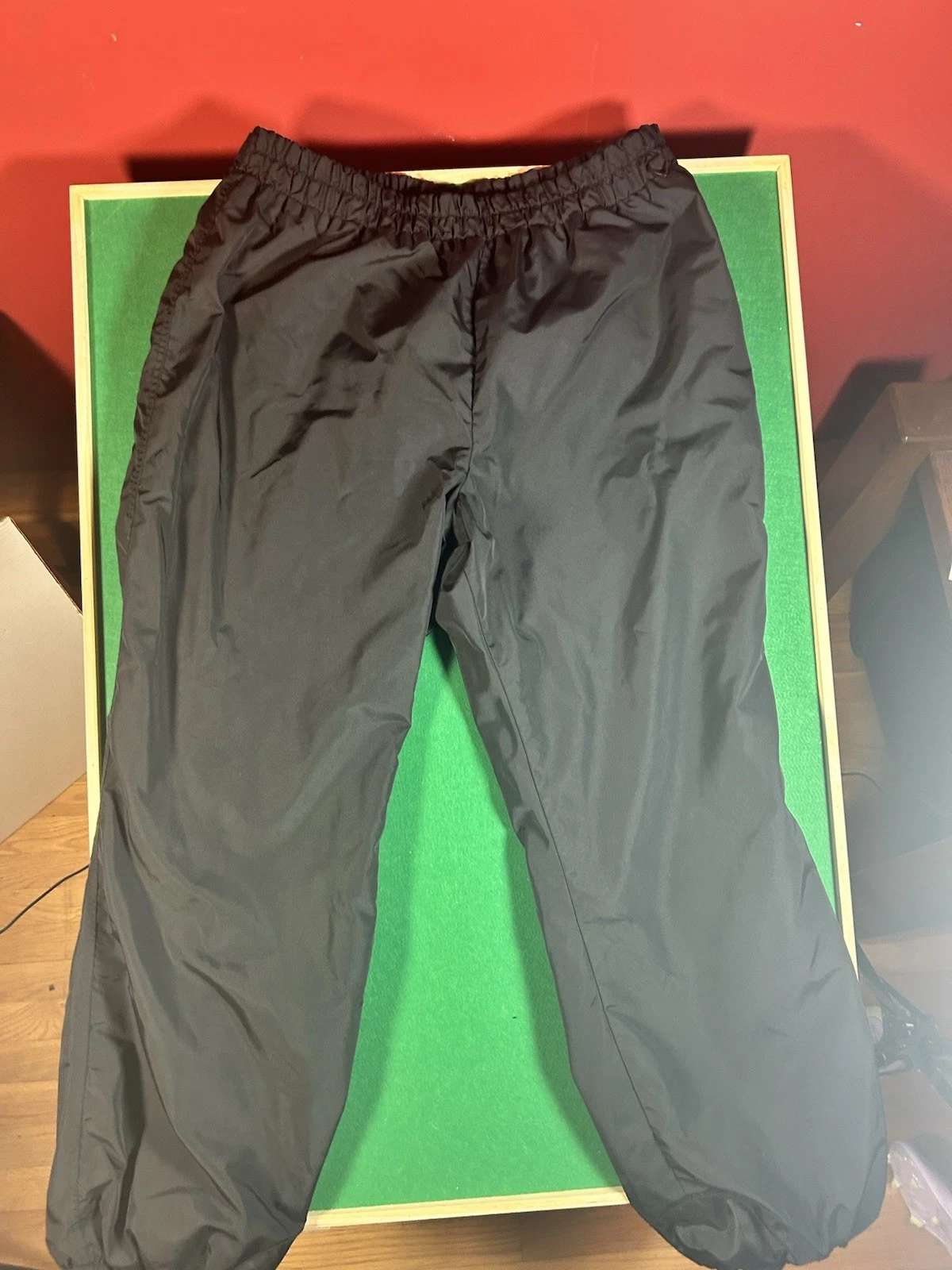 Columbia Men’s Waterproof Pants. Black Size XXXL Flexible Waist. 32” Length.
Opens in a new window o