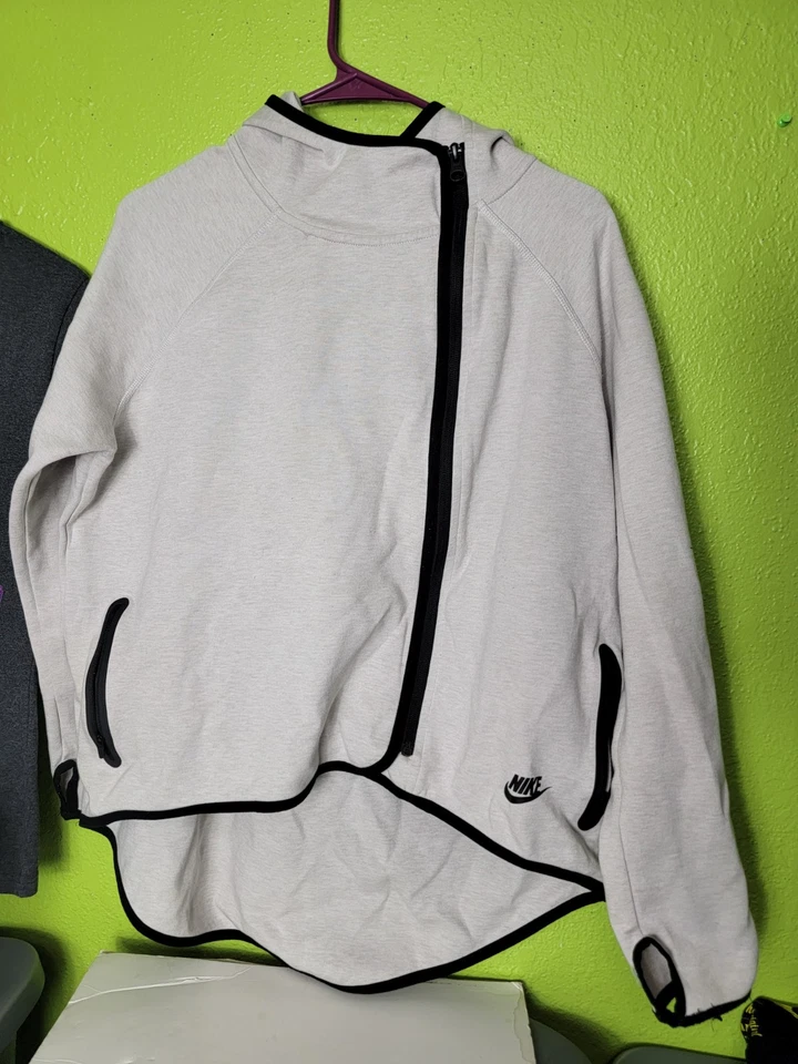 Nike Grey/Black Sportswear Tech Zip Hooded Fleece Performance Windrunner Large - Image 2 of 4