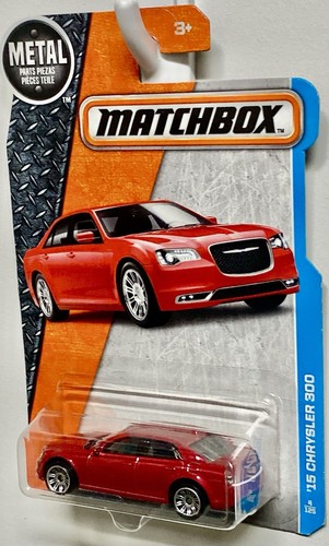Matchbox Chrysler 300 MBX Adventure City 2015 #4 de 125 nuevo en protector - Imagen 3 de 4