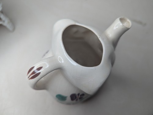 Vintage Elephant Creamer w/Violets Shawnee? - Picture 4 of 4