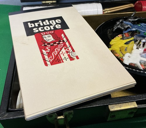 Vintage Taylor Press Valigetta Poker, Chess, Poker, Roulett Set W/Carry Briefcas - Picture 11 of 18